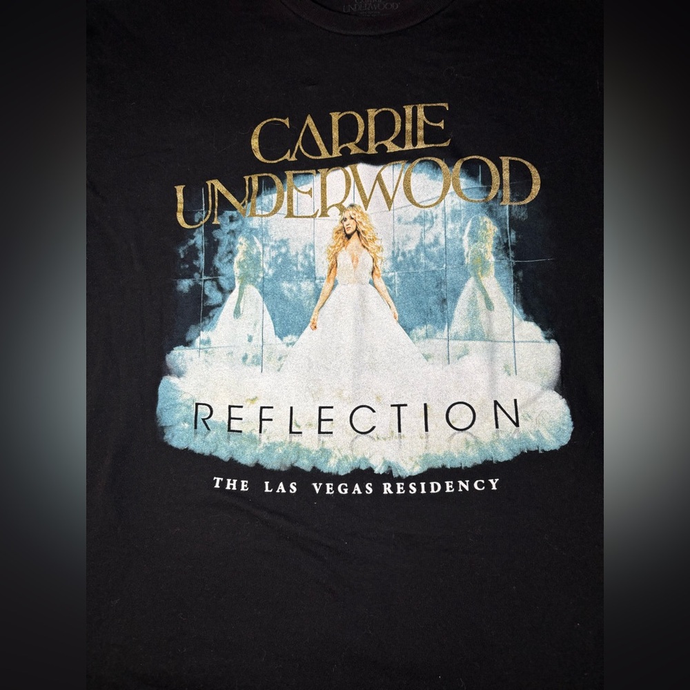 Carrie Underwood Reflection T-Shirt - Picture 2 of 9